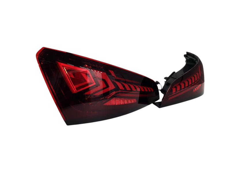 Задні ліхтарі  Led ( Red ) на Audi Q5 8R 2008-2012 року