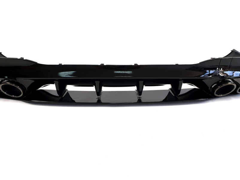 Дифузор ( заднього бампера ) Full Black ( стиль CLA45 AMG ) на Mercedes-Benz CLA-Class C118 2019-2023 року