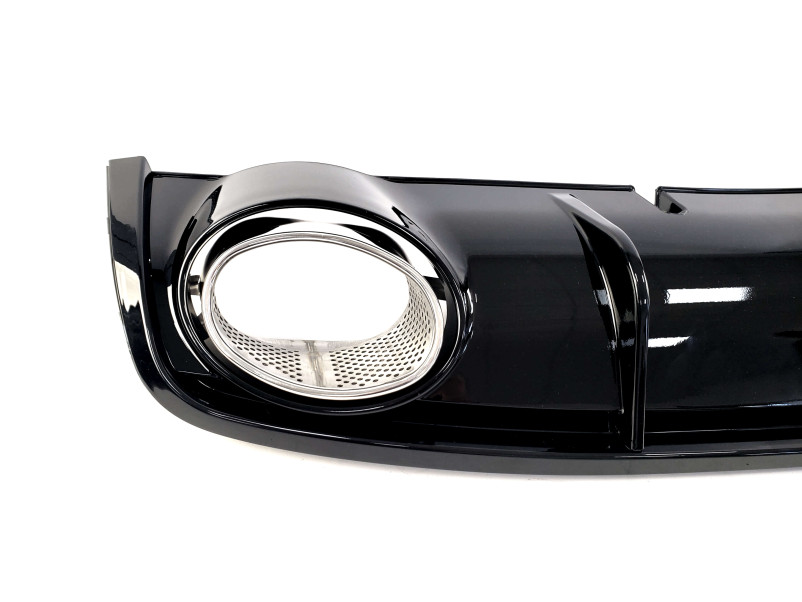 Дифузор ( заднього бампера ) Full Black / Chrome Pipe ( в стилі RS4 ) на Audi A4 B8 2011-2015 року
