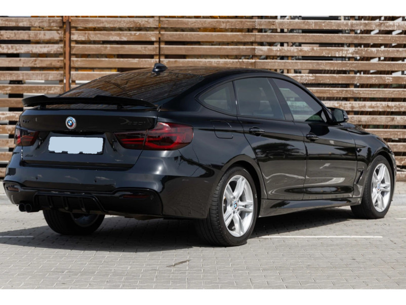 Дифузор ( заднього бампера ) Чорний глянець M-Performance 00-- на BMW 3 Series ( GT ) F34 2013-2019 року