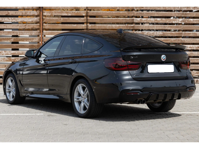 Дифузор ( заднього бампера ) Чорний глянець M-Performance 00-- на BMW 3 Series ( GT ) F34 2013-2019 року