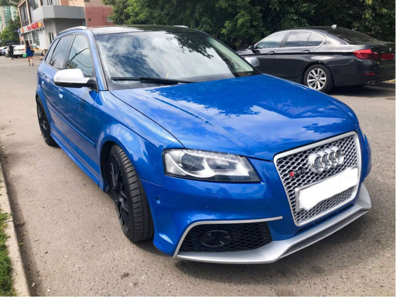 Передній бампер  ( в стилі RS3 ) на Audi A3 8P 2008-2012 року