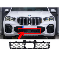 Решітки в бампер  середня ( під радар ) на BMW X5 G05 2018-2022 року