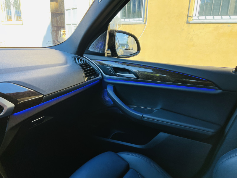 Сітки на динаміки  ( Bowers & Wilkins ) на BMW X3 G01 2018-2022 року
