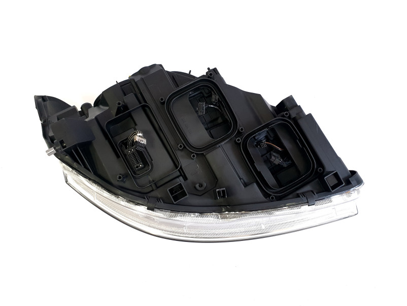 Передні фари  ( Bi-Xenon Adaptive ) без блоков на Mercedes-Benz S-Class W221 2009-2013 року