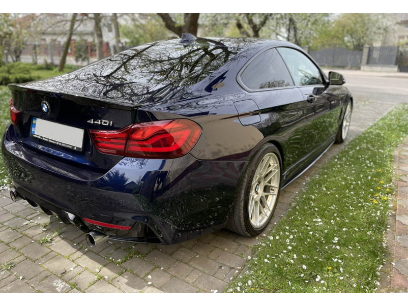 Леза на пороги Чорний глянець ( M-Performance ) на BMW 4 Series F32 / F33 2013-2020 року