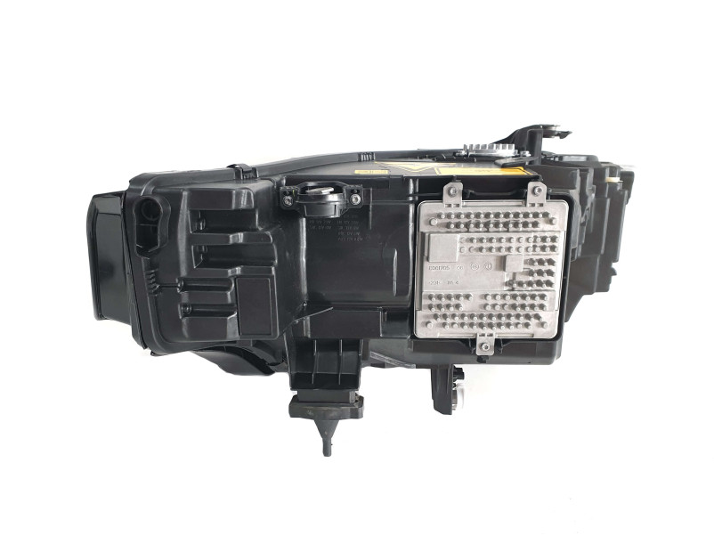 Передні фари  Laser ( оригінал комплектні ) на BMW X7 G07 2018-2022 року