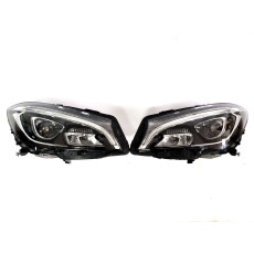 Передні фари  Full Led ( оригінал комплектні ) на Mercedes-Benz CLA-Class C117 2017-2019 року