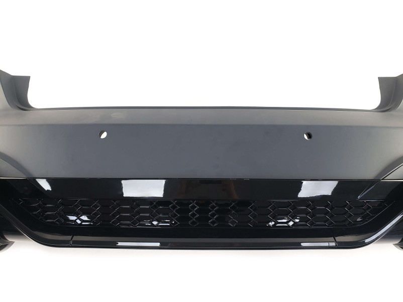 Задній бампер  ( в стилі RS4 ) на Audi A4 B9 2019-2023 року