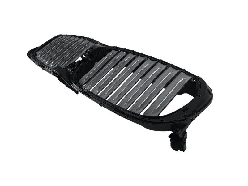Повітряна заслонка ( жалюзі )  з моторчиком на BMW 7 Series G11 / G12 2015-2019 року