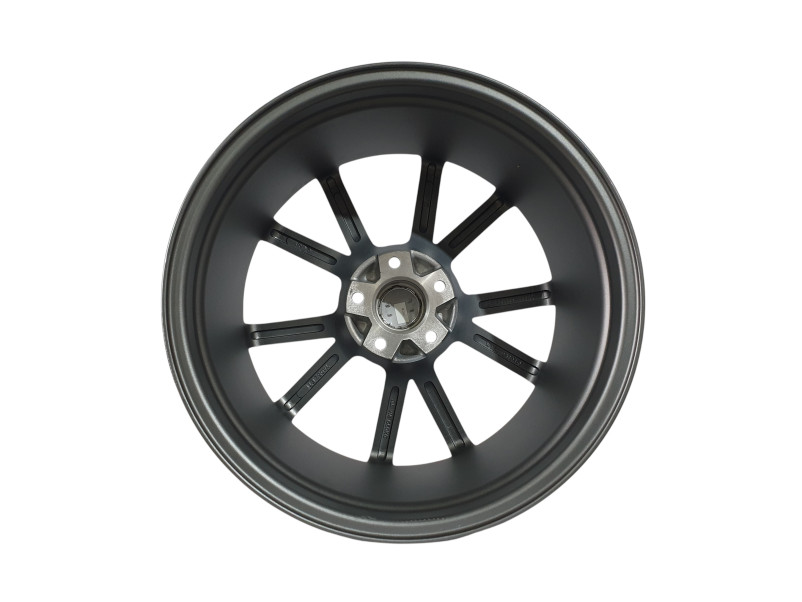 R18 MGMF ( одноширокі 8.0J ET35 ) Диски на Audi A4 B8 2007-2011 року