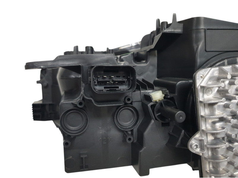 Передні фари  Led ( заміна ксенона ) на BMW X1 F48 2015-2019 року