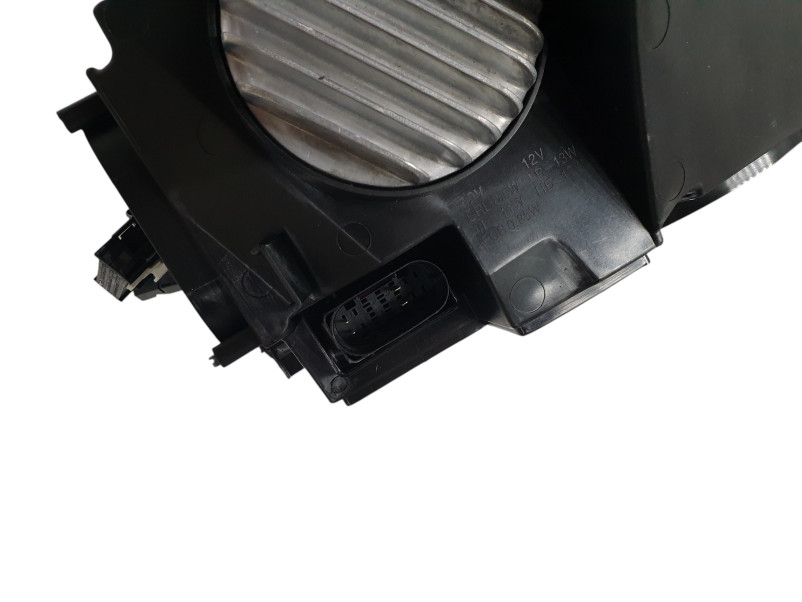 Передні фари  Digital Light ( заміна Led ) на Mercedes-Benz C-Class W206 2021-2026 року