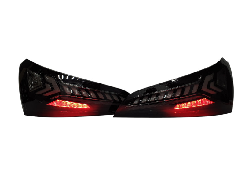 Задні ліхтарі  Led ( Smoke ) на Audi Q5 8R 2008-2012 року