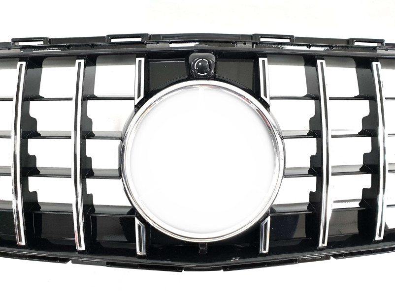 Решітка радіатора  Chrome Black GT на Mercedes-Benz E-Class W213 2020-2023 року