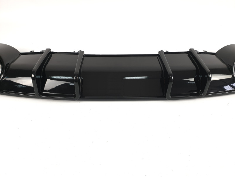 Дифузор ( заднього бампера ) Full Black / Chrome Pipe ( в стилі RS4 ) V2 S-Line на Audi A4 B9 2015-2019 року