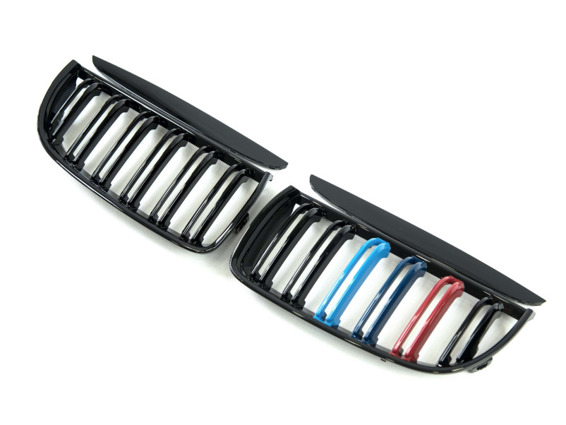 Ніздрі  M-color  ( Подвійні M-Look ) на BMW 3 Series E90 / E91 2005-2008 року