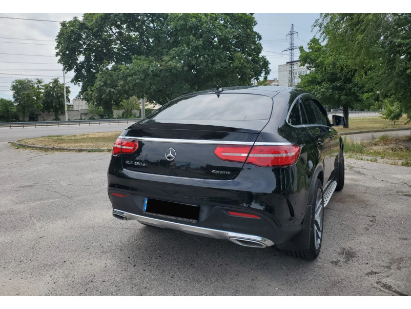 Спойлер Чорний глянець  на Mercedes-Benz GLE-Class Coupe C292 2015-2019 року