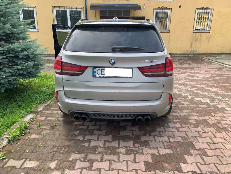 Комплект обвісів  ( стиль X5M F85 ) на BMW X5 F15 2013-2018 року