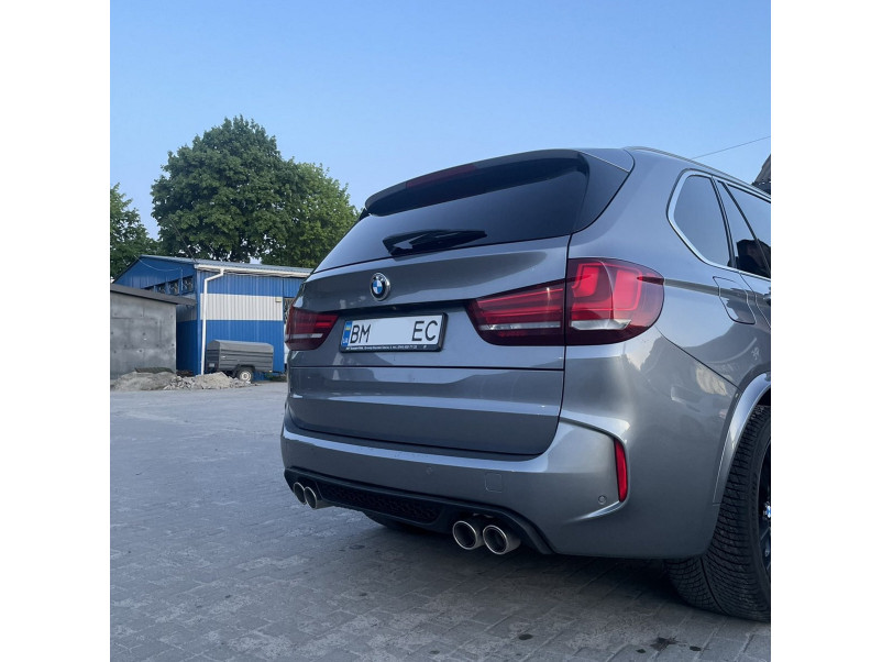 Комплект обвісів  ( стиль X5M F85 ) на BMW X5 F15 2013-2018 року