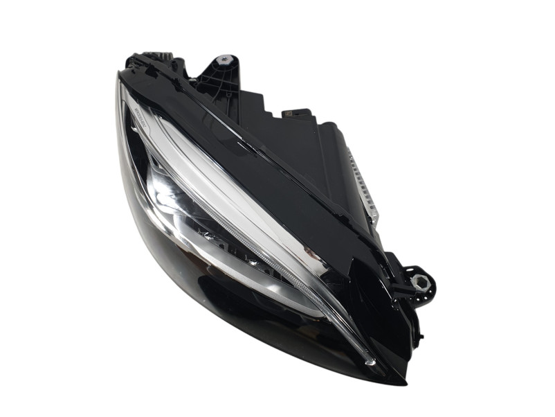 Передні фари  Led High Performance ( оригінал комплектні ) на Mercedes-Benz C-Class W205 2018-2021 року