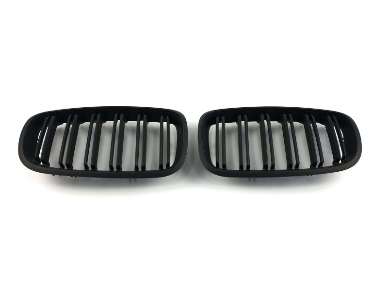 Ніздрі Чорний мат ( Подвійні M-Look ) на BMW X5 E70 2010-2013 року