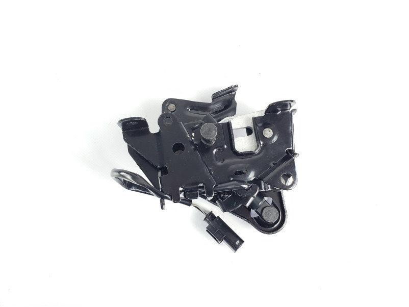 Замки капота  RH на BMW 5 Series F10 / F11 2010-2017 року