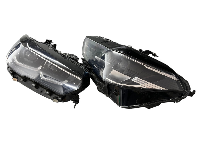 Передні фари  Led ( EU ) оригінал на BMW X5 G05 2018-2022 року