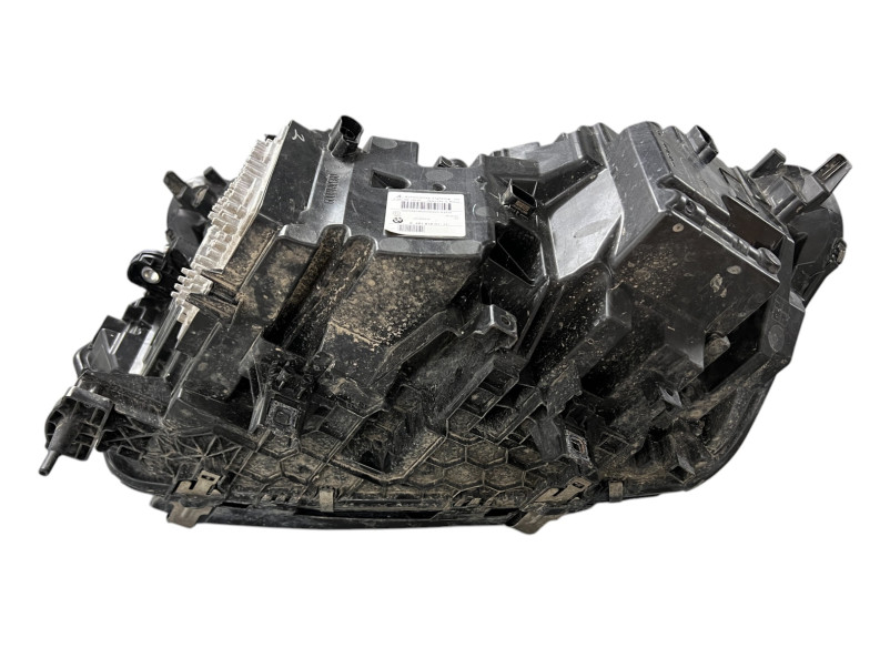 Передні фари  Led ( EU ) оригінал на BMW X5 G05 2018-2022 року