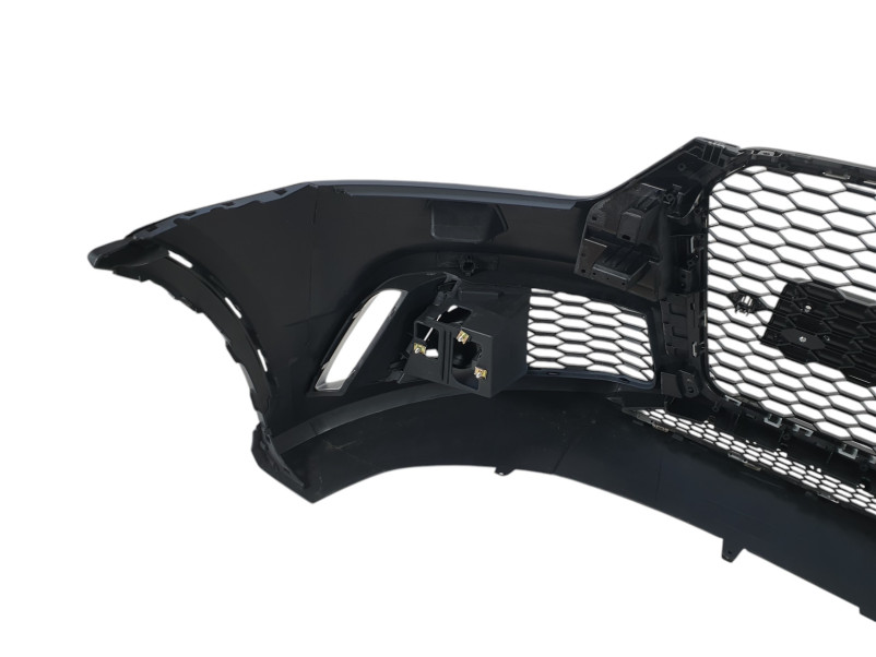 Передній бампер  ( стиль RS ) на Audi Q3 8U 2011-2014 року