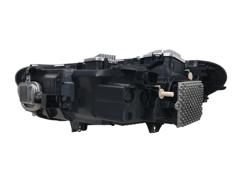 Передні фари  ( Led ) на BMW X1 F48 2015-2019 року