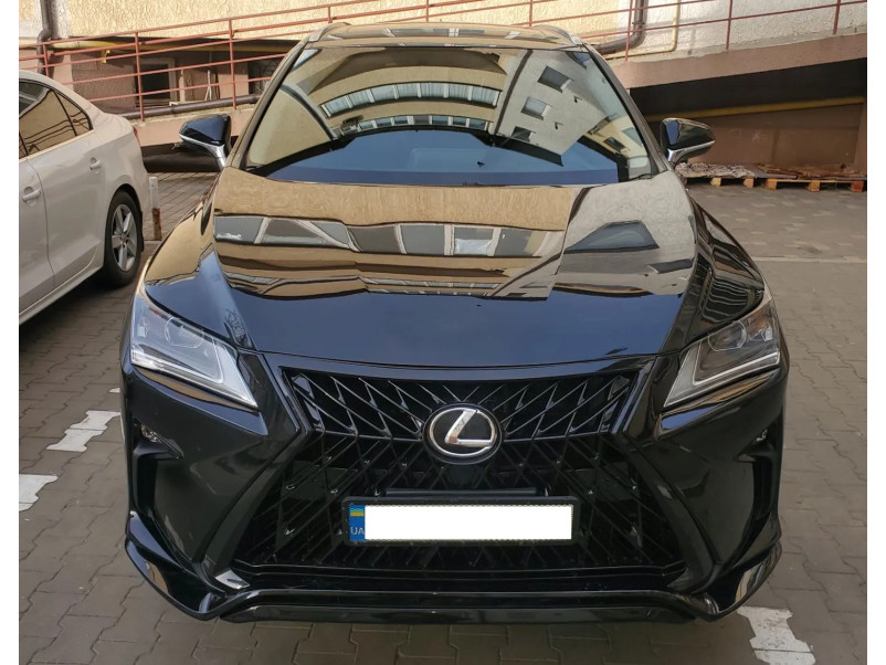 Передній бампер  ( стиль TRD ) на Lexus RX 2015-2019 року