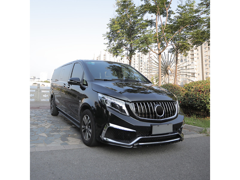 Передній бампер  ( стиль AMG ) на Mercedes-Benz VITO-Class W447 2014-2019 року