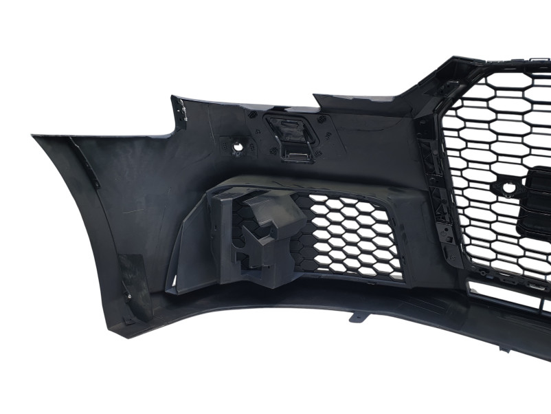 Передній бампер  ( RS Style ) на Audi A4 B9 2015-2019 року