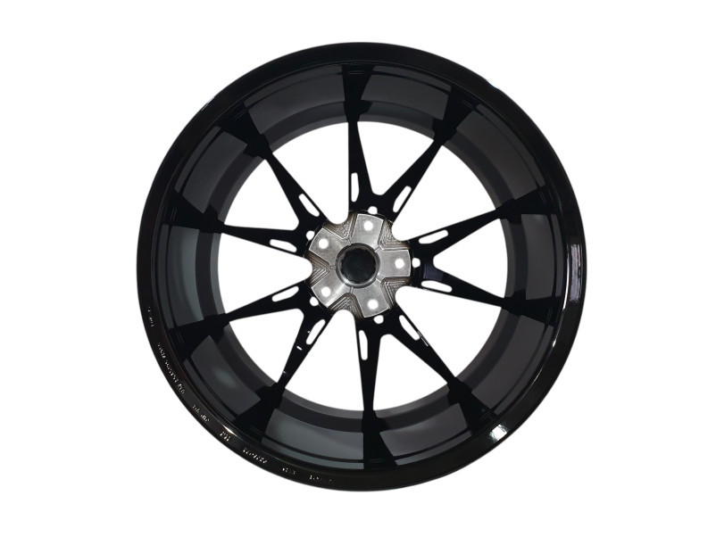 R21 / R22 Gloss Black Ковані диски ( різнорозмірні / різноширокі ) на BMW M5 G90 / G99 2024-2026 року