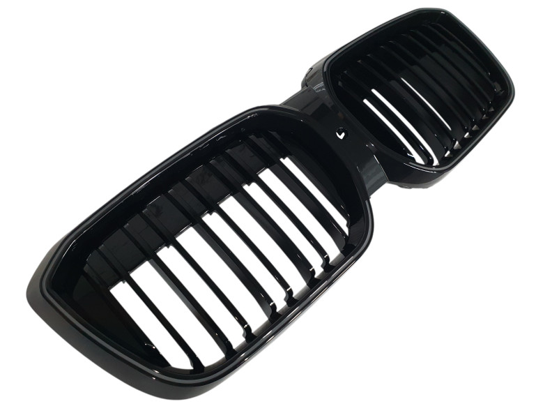 Ніздрі Чорний глянець IX3 LED ( Iconic Glow ) 2bar C на BMW X3 G01 2022-2024 року