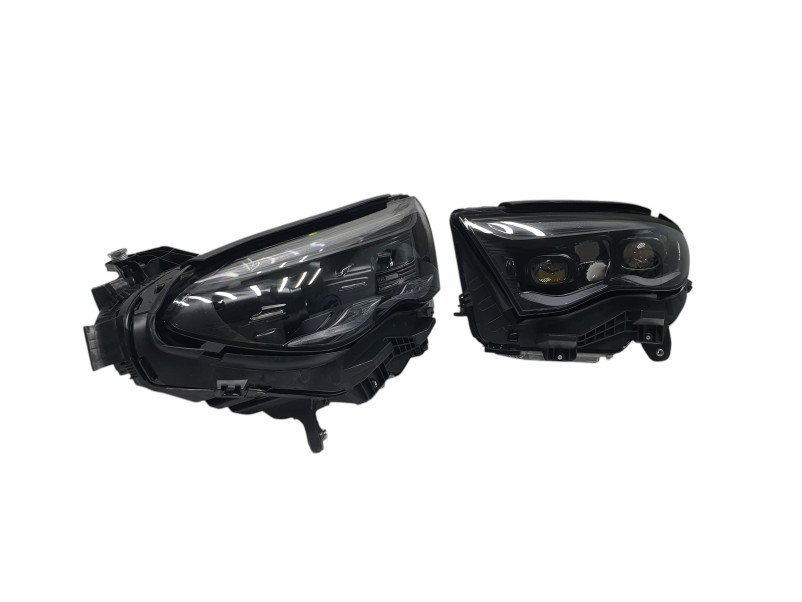 Передні фари  Digital Light ( заміна Led ) на Mercedes-Benz E-Class W214 2023-2026 року