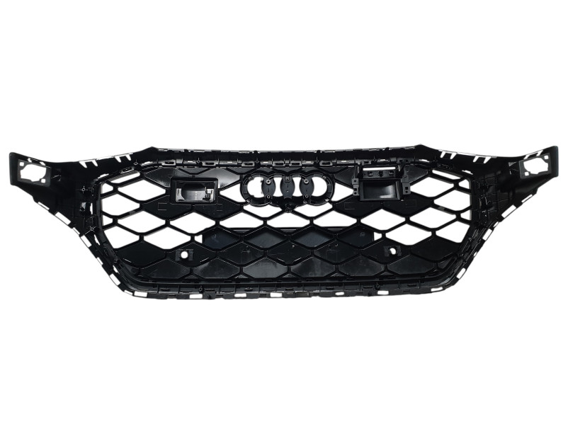 Решітка радіатора  ( RS Style ) Full Black на Audi Q8 4M 2022-2026 року