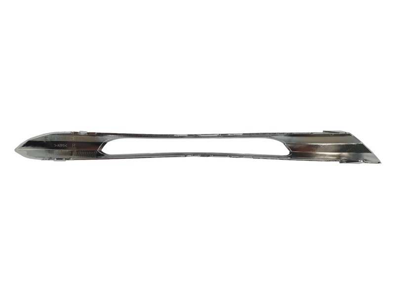 Накладки на бампер  RH на Mercedes-Benz C-Class W204 2007-2014 року