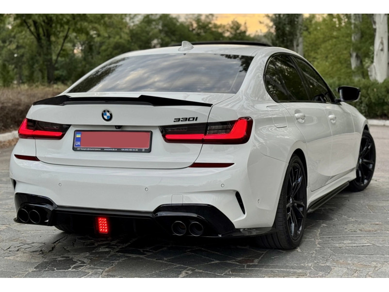 Леза на пороги Чорний глянець ( M-Performance ) на BMW 3 Series G20 / G21 2018-2022 року