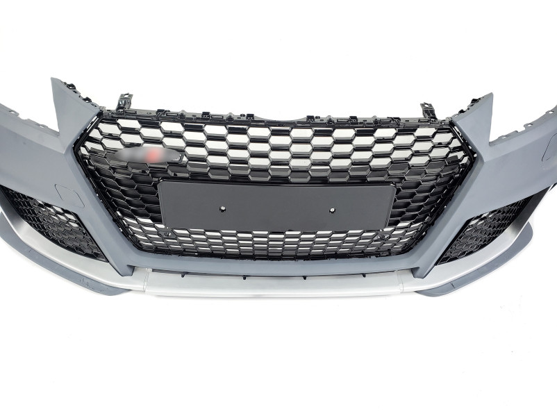 Передній бампер  ( в стилі TTRS ) на Audi TT 8S 2014-2018 року