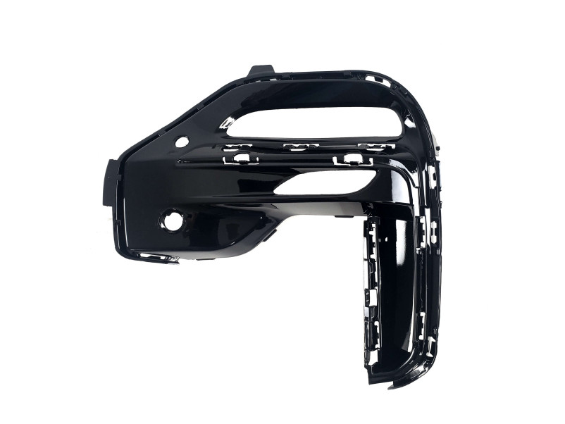 Решітки в бампер  накладка LH на BMW X5 G05 2018-2022 року