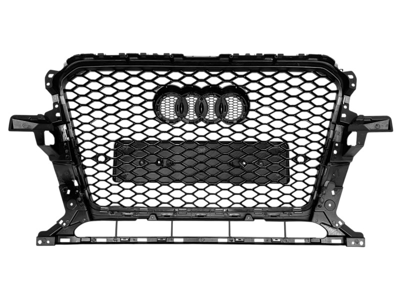 Решітка радіатора Full Black ( в стилі RSQ5 ) на Audi Q5 8R 2012-2016 року