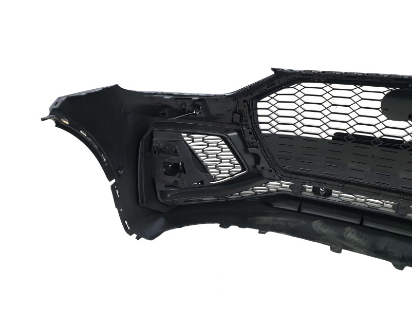 Передній бампер  ( стиль RS ) V1 на Audi Q5 80A 2020-2024 року