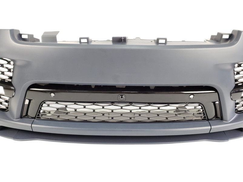 Комплект обвісів  ( стиль SVO ) на Land Rover Range Rover Vogue L405 2013-2017 року