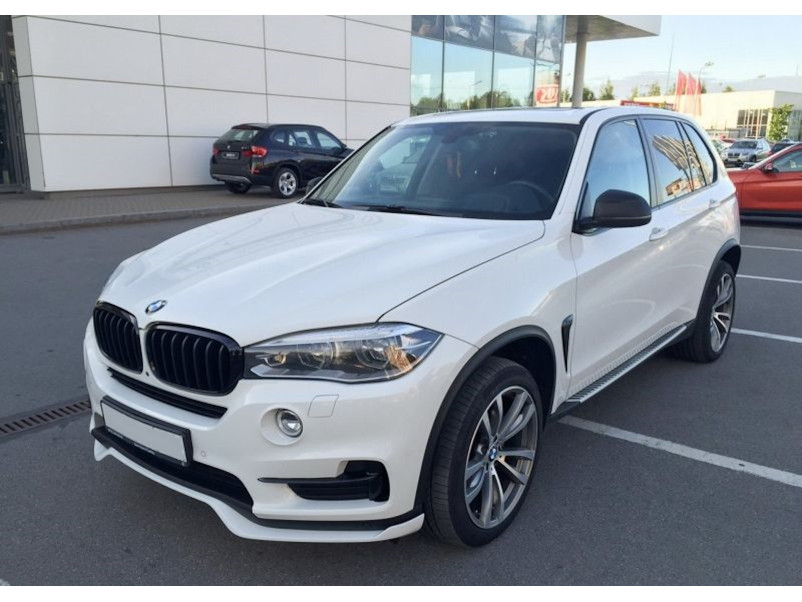 Аеро кіт ( комплект дооснащення )  ( звичайний ) з насадками на BMW X5 F15 2013-2018 року
