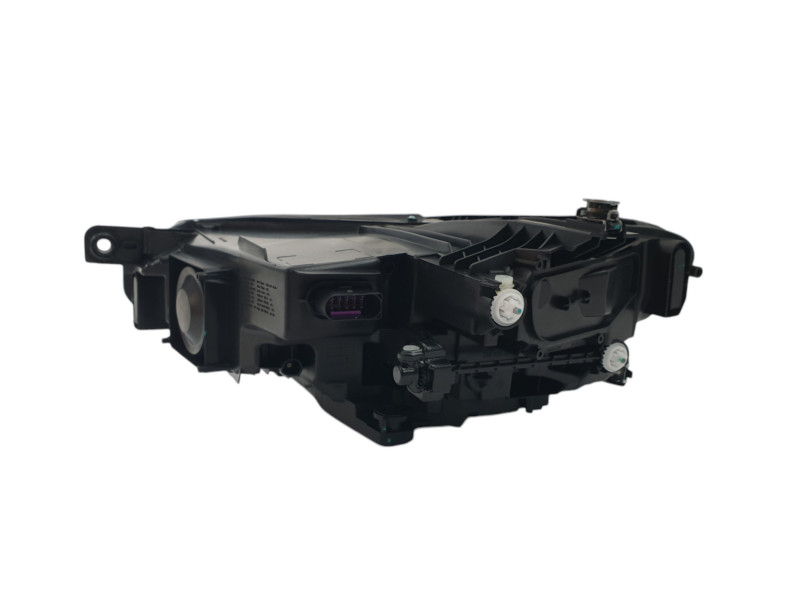 Передні фари  ( Full Led апгрейд в Passat B8 2019+ ) 8пін на Volkswagen Passat B8 2014-2019 року