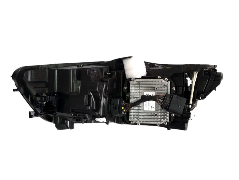 Передні фари  ( Full Led LCI ) заміна до рестайлінг на Audi A6 C7 2011-2014 року