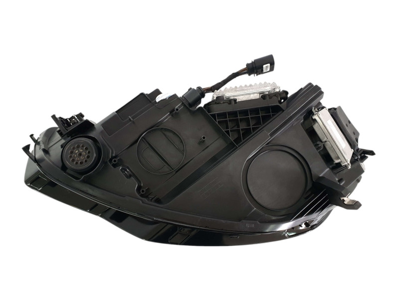 Передні фари  ( Full Led LCI ) заміна до рестайлінг на Audi A6 C7 2011-2014 року