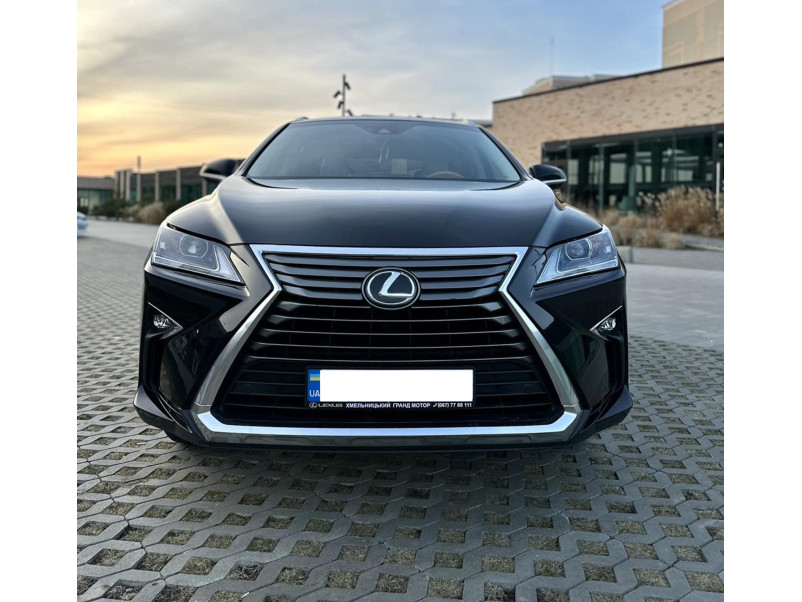 Передній бампер  ( Normal ) на Lexus RX 2015-2019 року